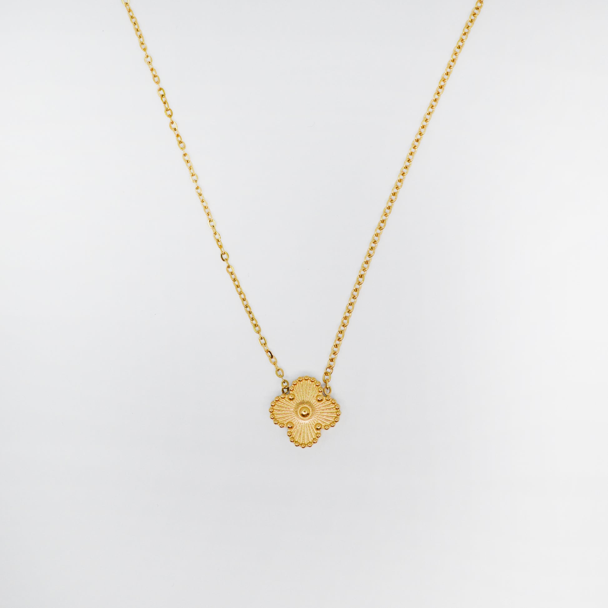 zlata ogrlica z deteljico – Gold Clover – ChiChi