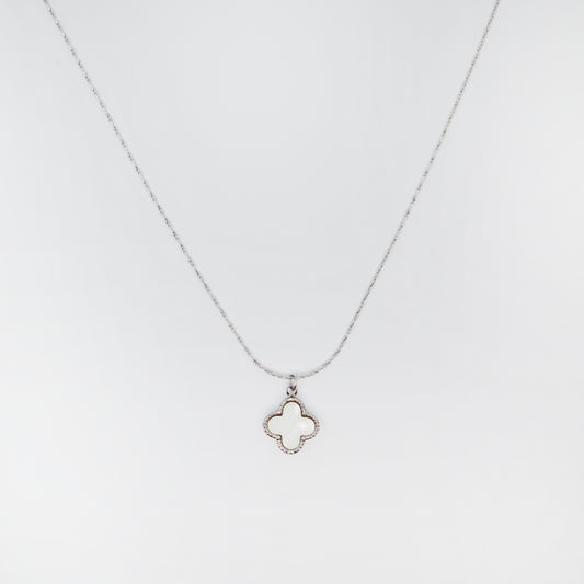 srebrna ogrlica z belo deteljico – Pure Clover – ChiChi